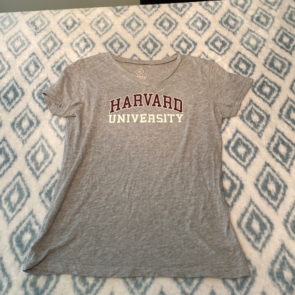 HARVARD UNIVERSITY TEE